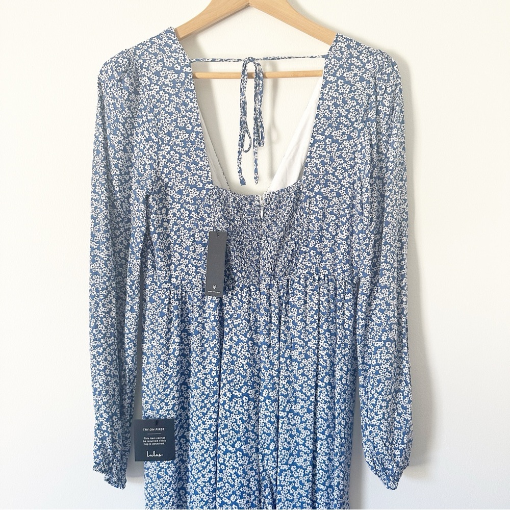 Lulu's Afternoon Out Blue Floral Print Long Sleeve Jumpsuit M NWT - Picture 10 of 14